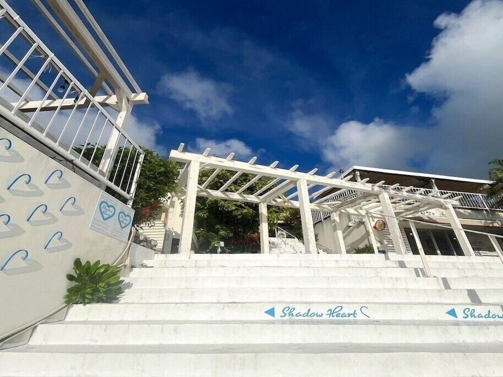 숙박 시설 구내