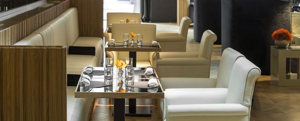 바(숙박 시설 내)