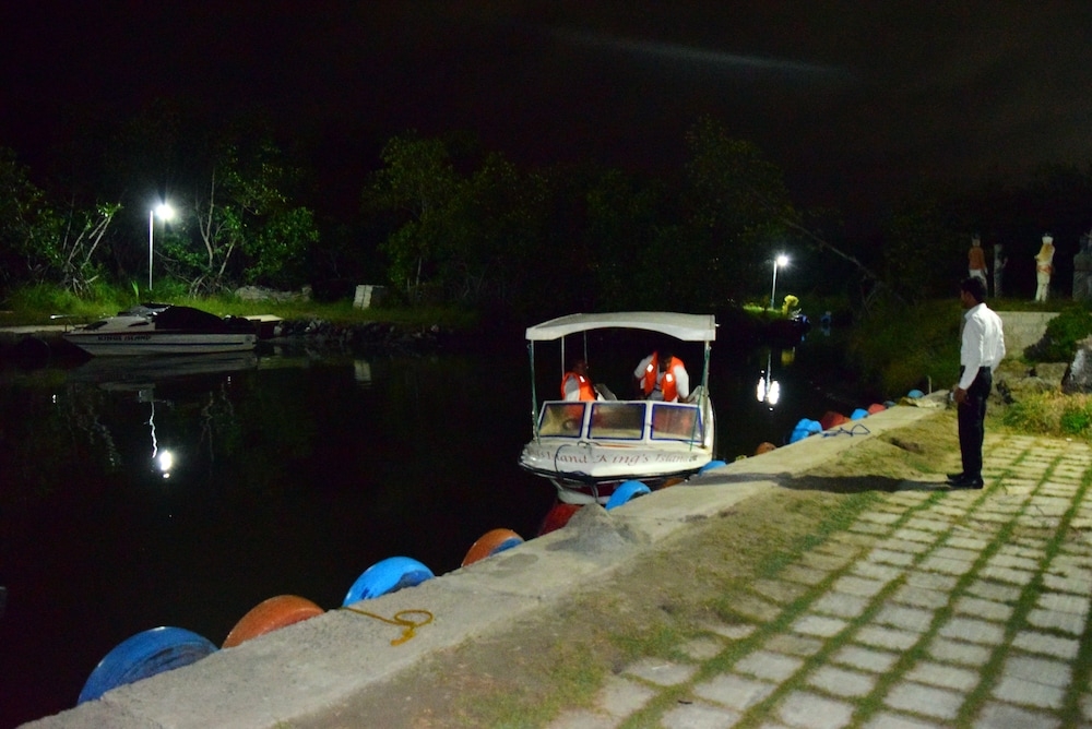 숙박 시설 구내
