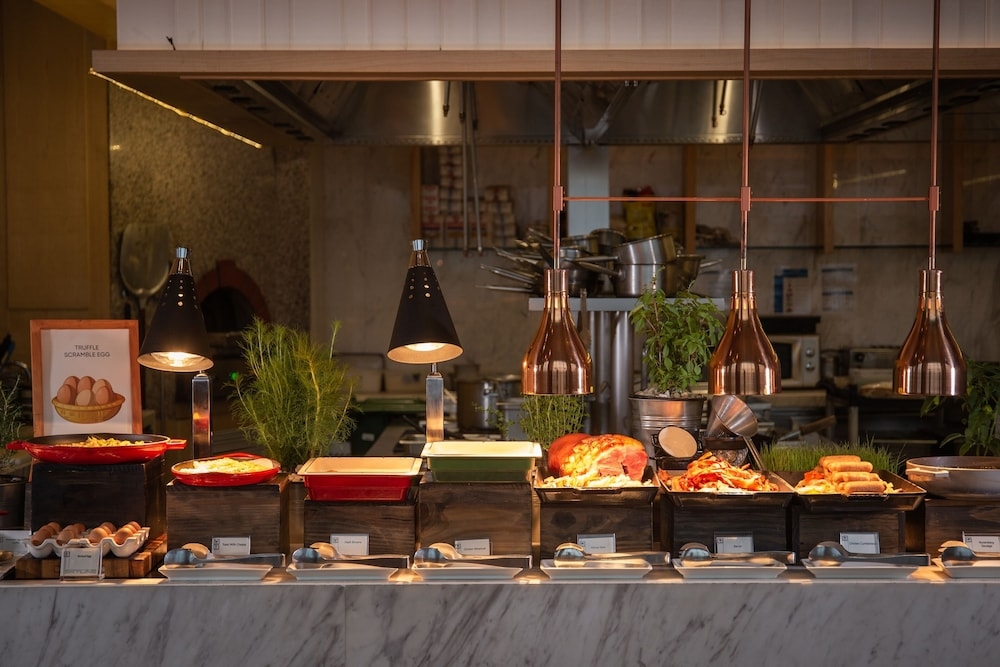 뷔페 아침 식사