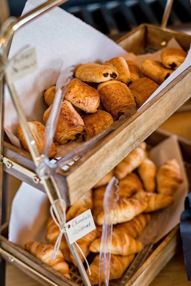 뷔페 아침 식사