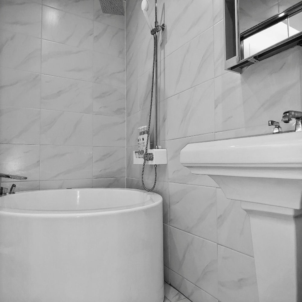 객실 내 비즈니스 센터