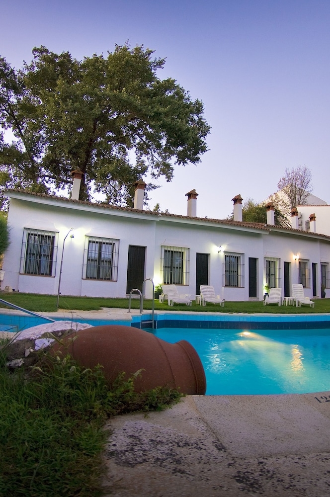 숙박 시설 구내