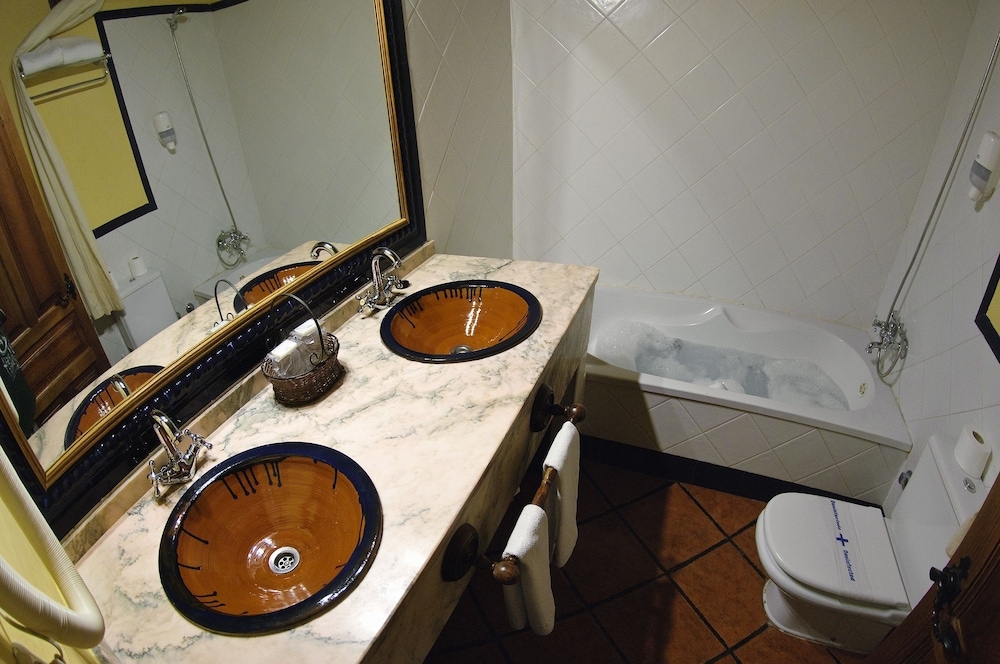 욕실 편의 시설