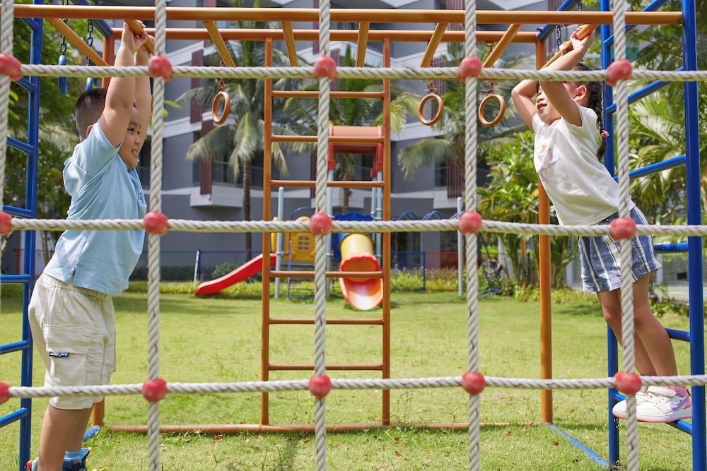 어린이 놀이 공간 - 야외