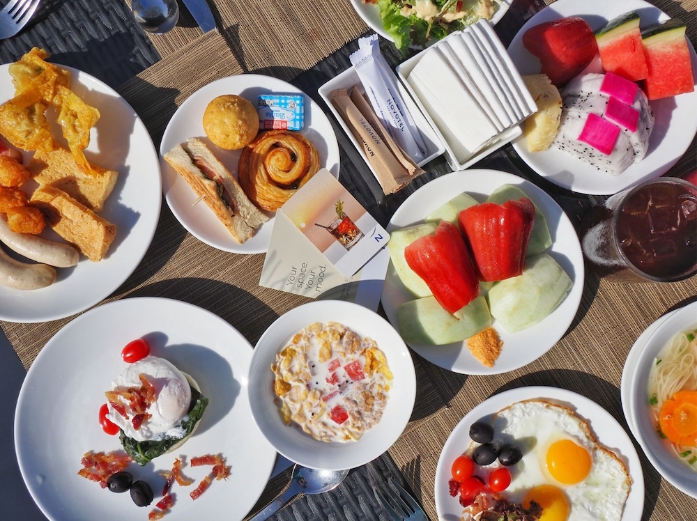 뷔페 아침 식사