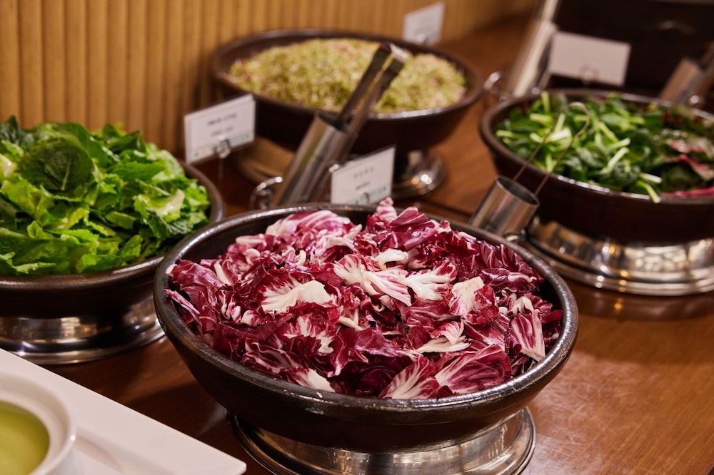 뷔페 아침 식사