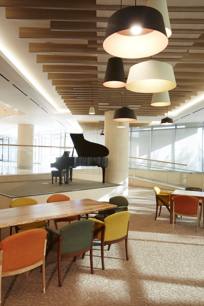 로비 좌석 공간