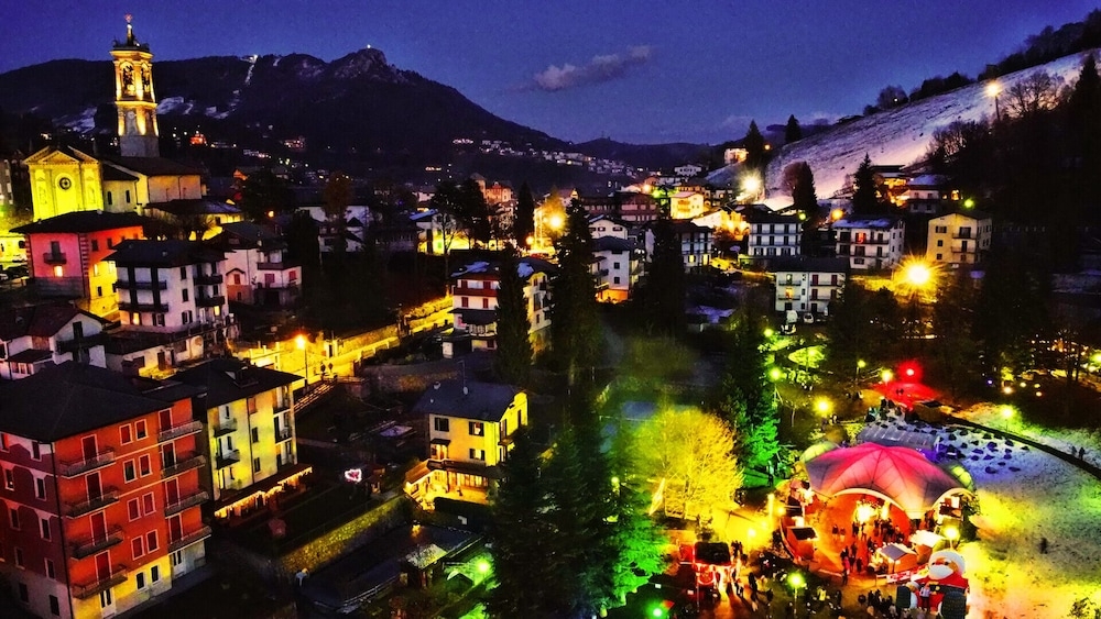 숙박 시설에서 보는 시내 전망