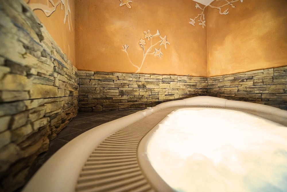 실내 스파 욕조