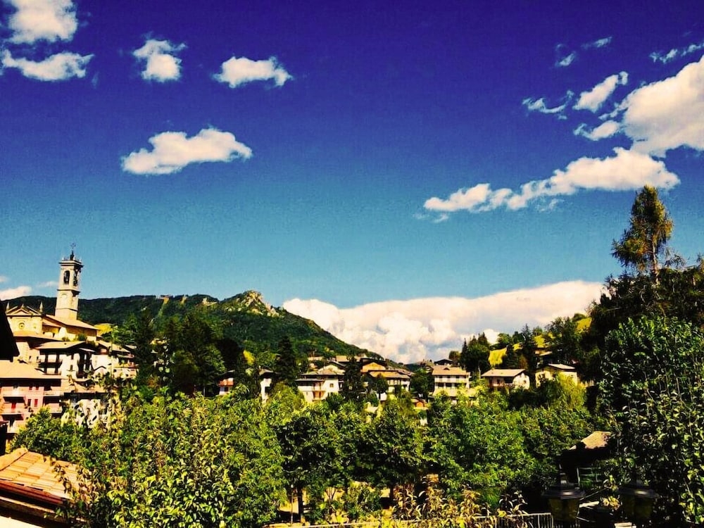 숙박 시설에서 보는 시내 전망