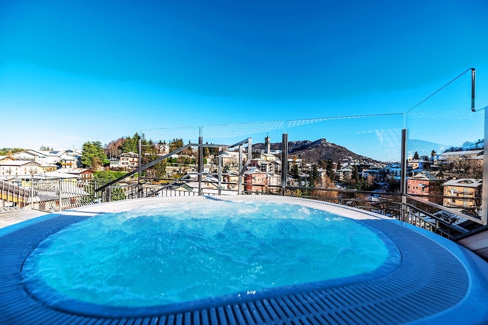 야외 스파 욕조