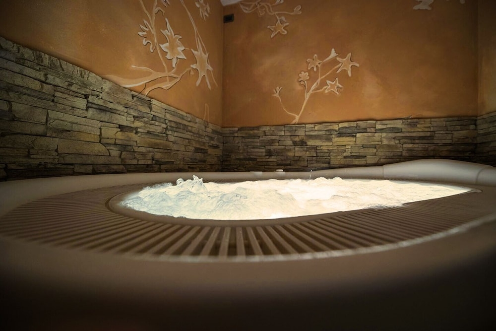 실내 스파 욕조