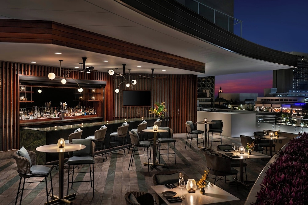 바(숙박 시설 내)