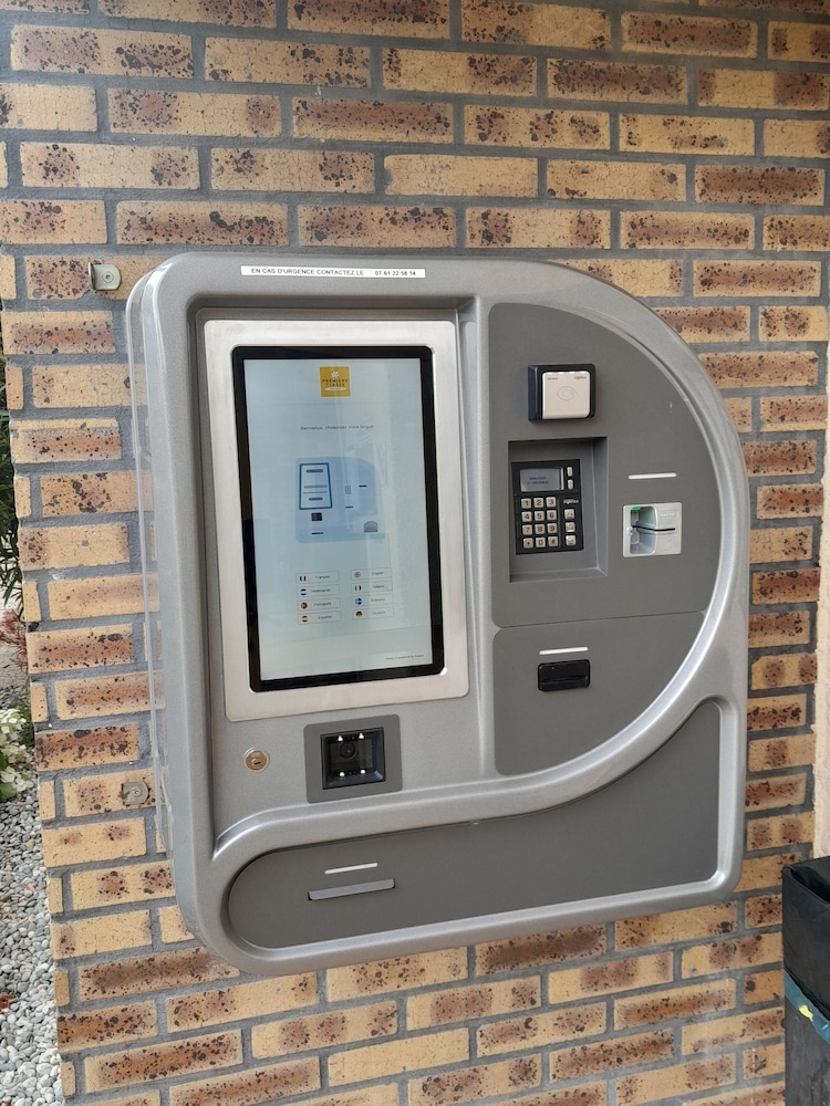 체크인/체크아웃 키오스크