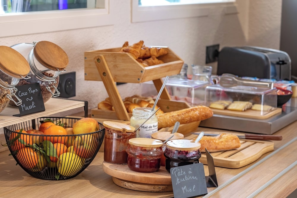 뷔페 아침 식사