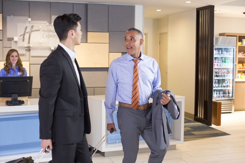 숙박 시설 입구