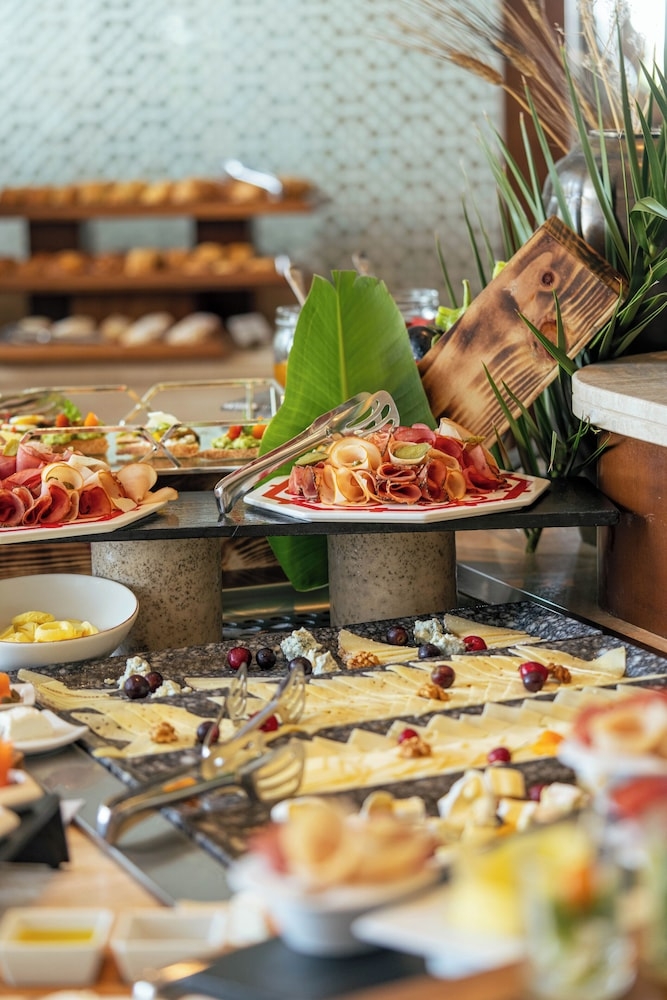 뷔페 아침 식사