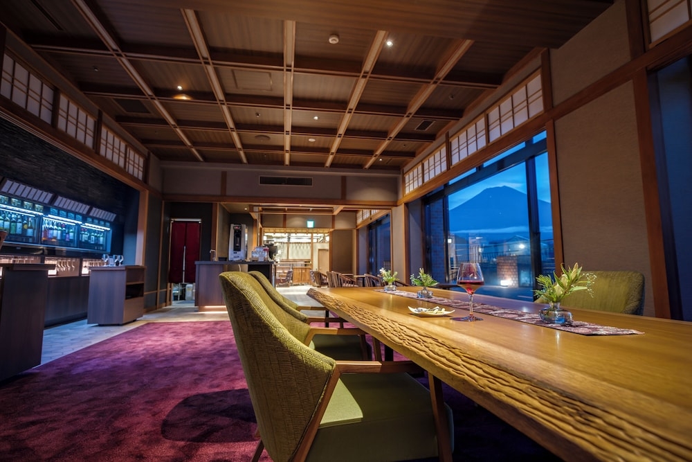 이그제큐티브 라운지