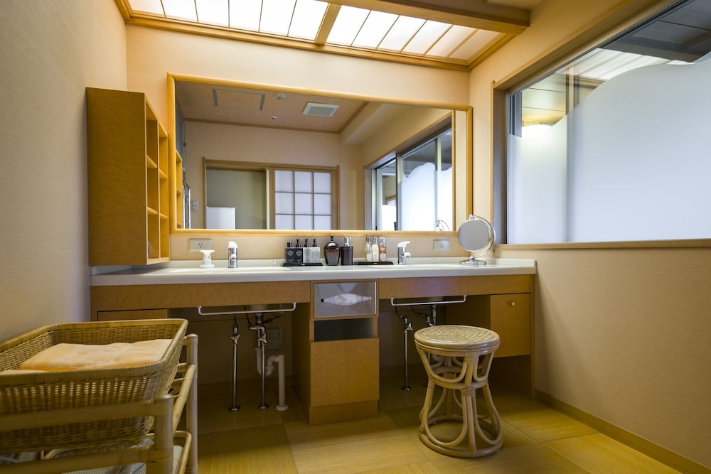 객실 내 편의 시설/서비스