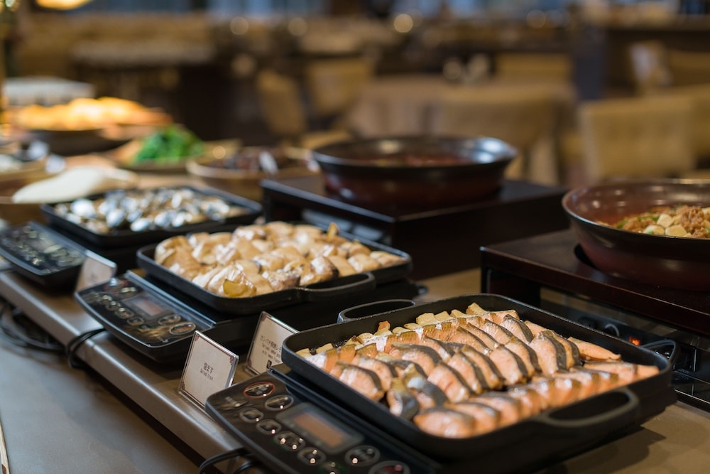 뷔페 아침 식사