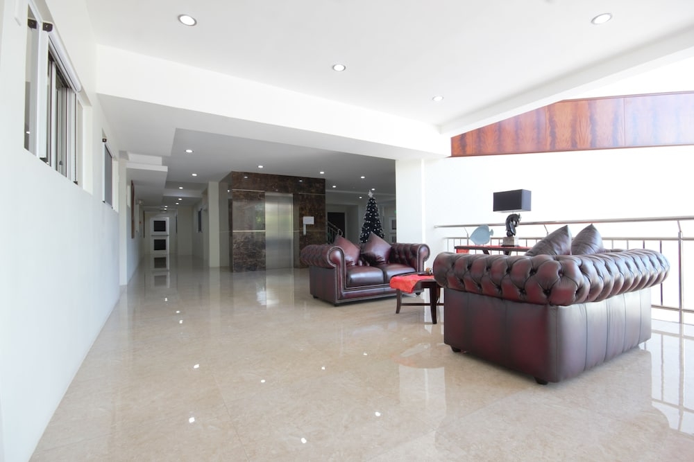 로비 좌석 공간