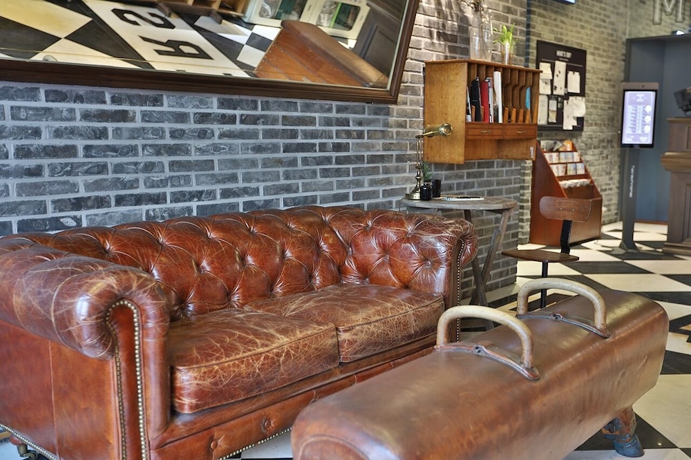 로비 좌석 공간