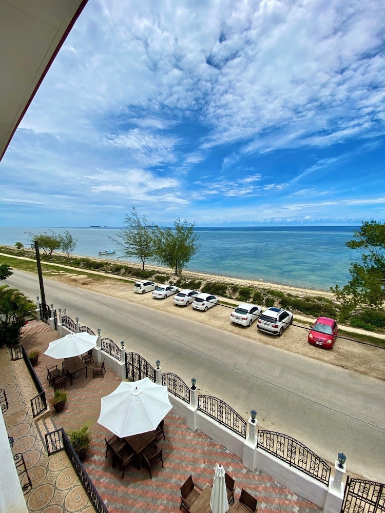 숙박 시설 정면