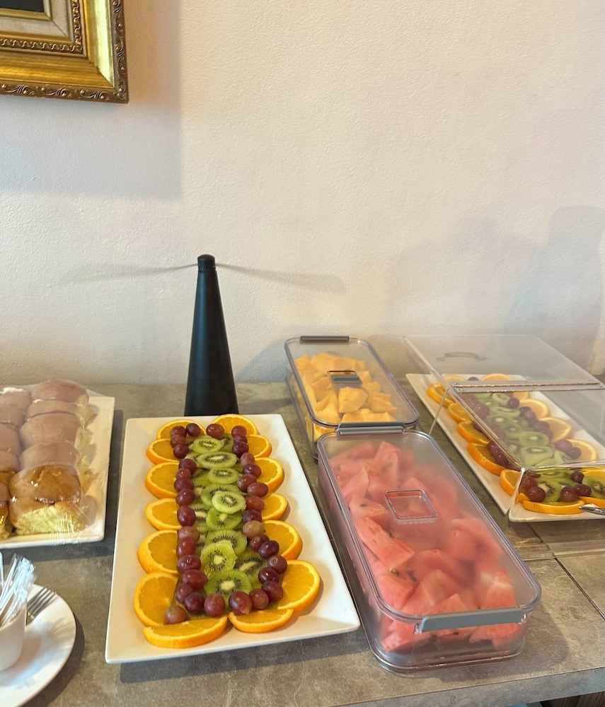 뷔페 아침 식사