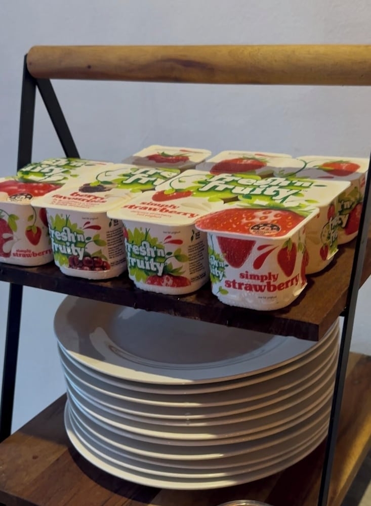 뷔페 아침 식사