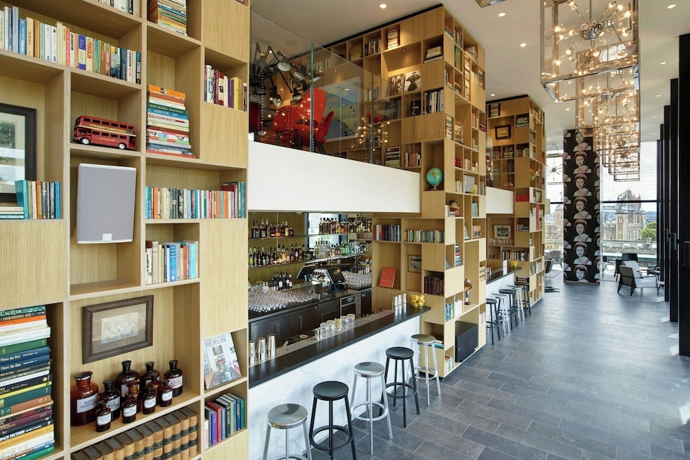 바(숙박 시설 내)