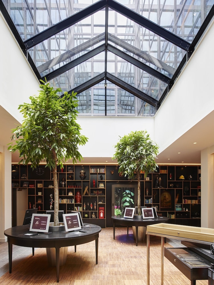 체크인/체크아웃 키오스크