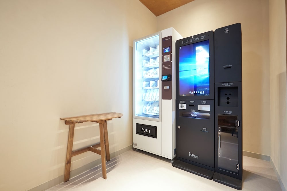 체크인/체크아웃 키오스크