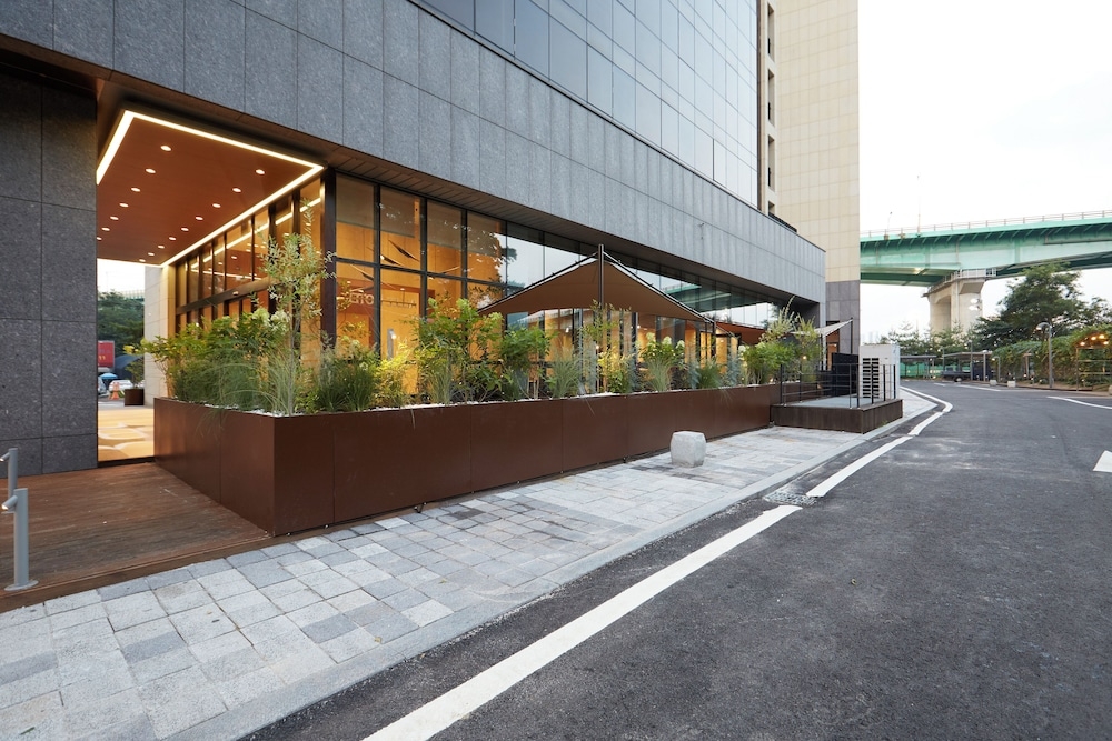 숙박 시설 정면