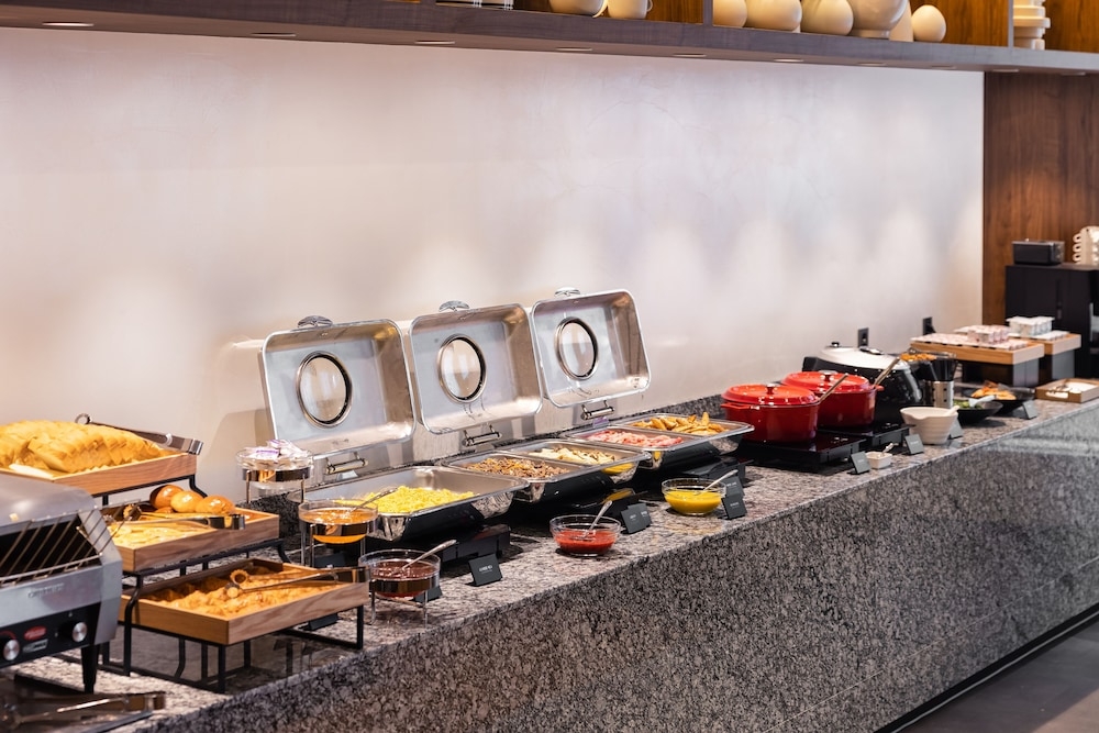 뷔페 아침 식사