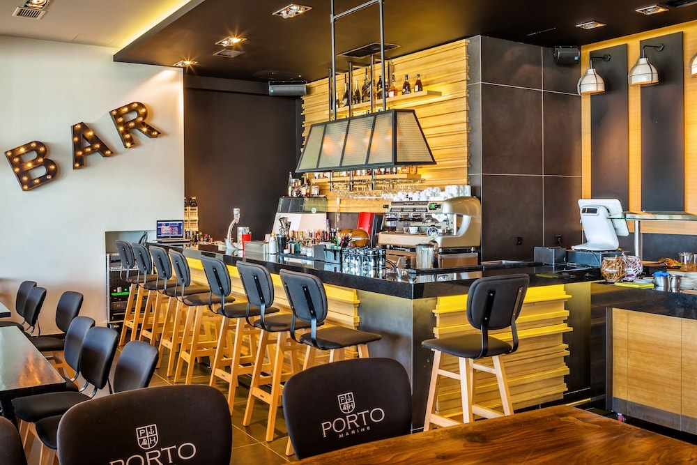 바(숙박 시설 내)