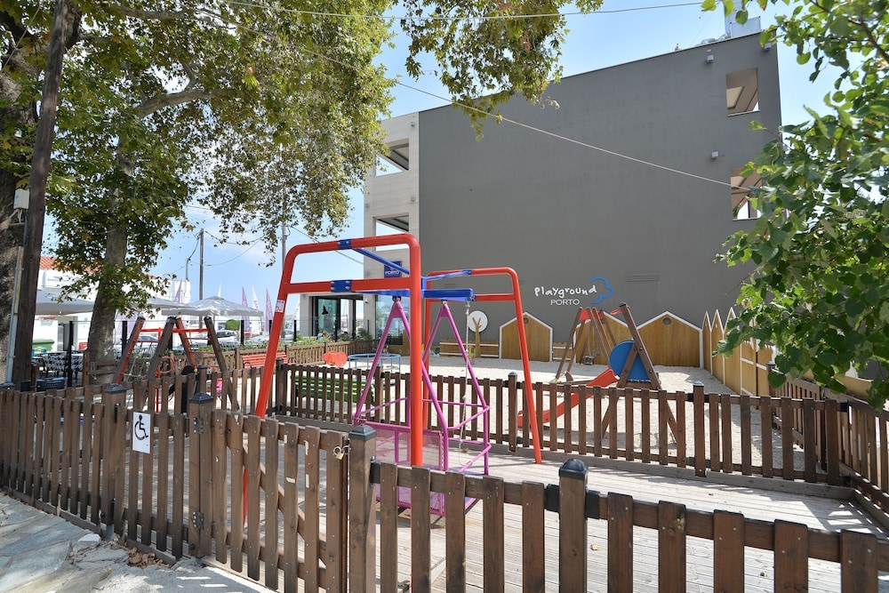 어린이 놀이 공간 - 야외