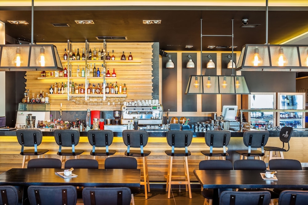 바(숙박 시설 내)