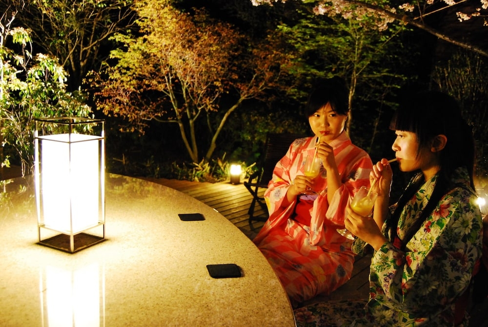 숙박 시설 구내