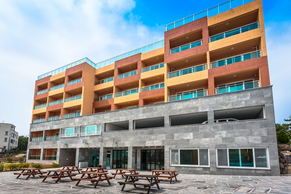 숙박 시설 구내