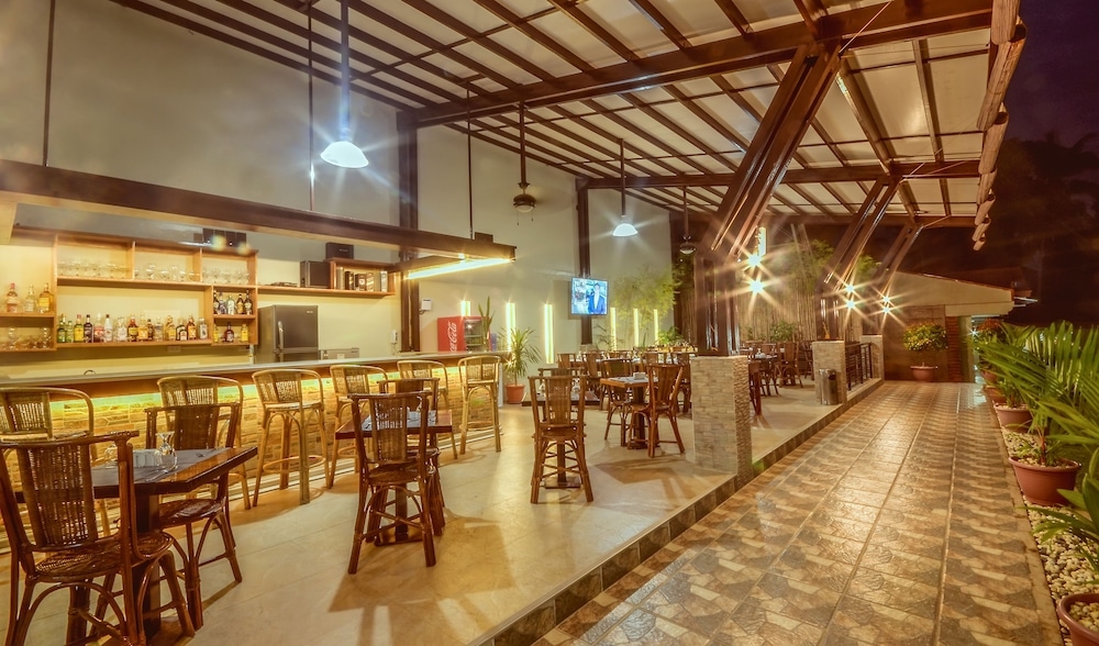 바(숙박 시설 내)