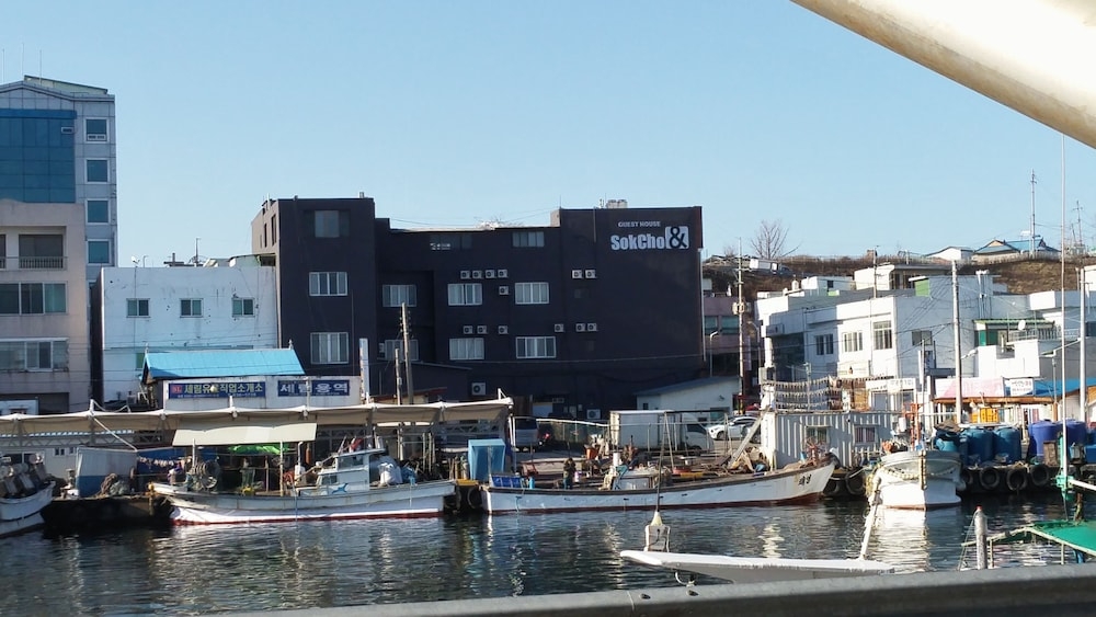 숙박 시설 구내