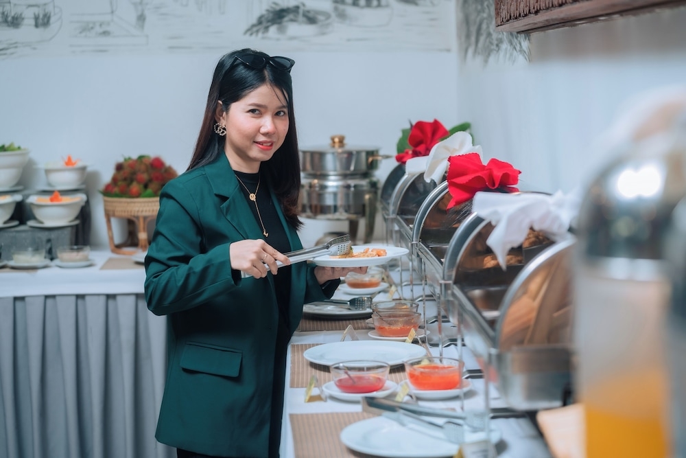 뷔페 아침 식사