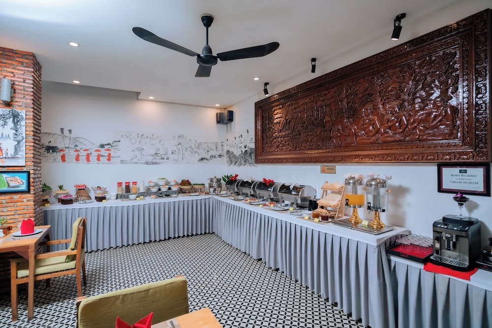 뷔페 아침 식사