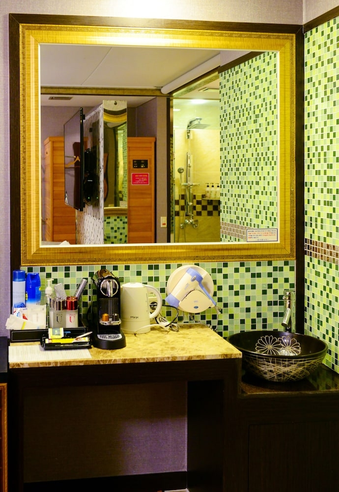 객실 내 편의 시설/서비스