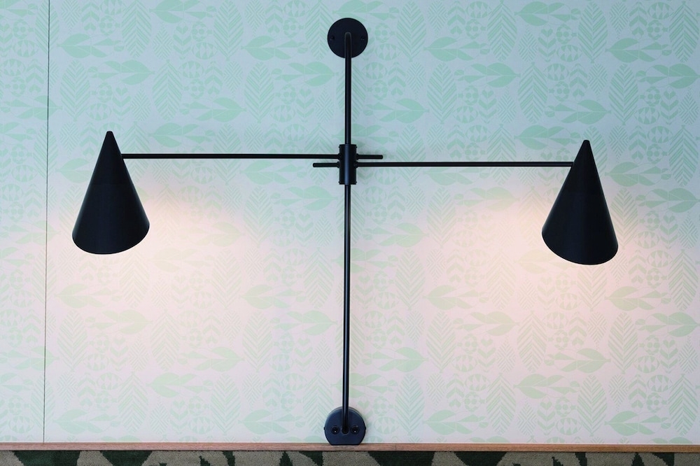 숙박 시설 내 편의 시설/서비스