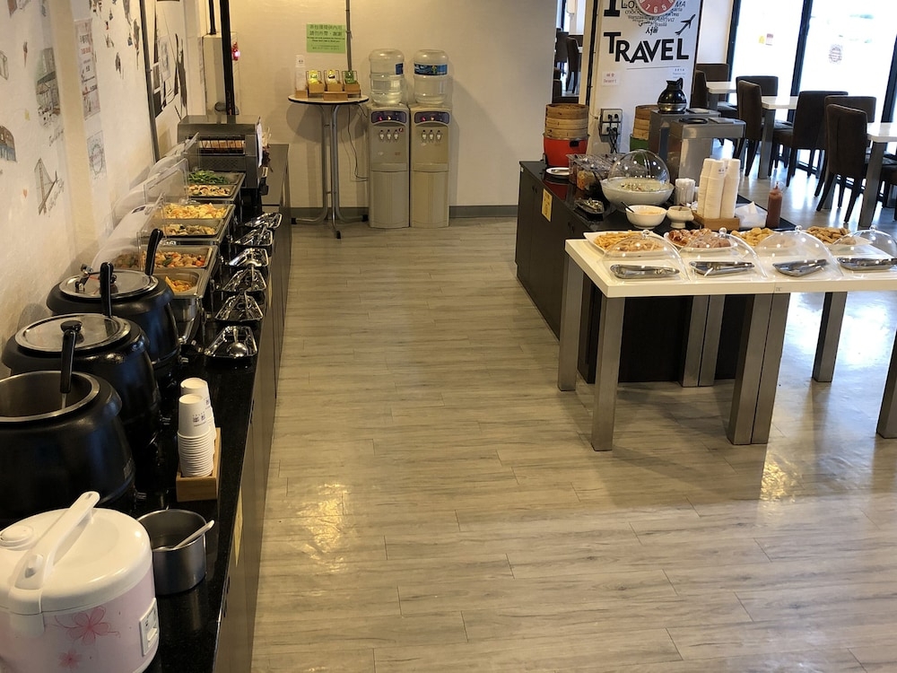 뷔페 아침 식사