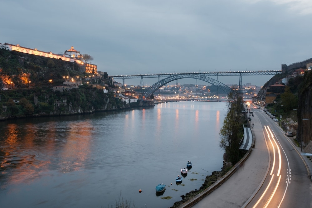 숙박 시설에서 보는 시내 전망