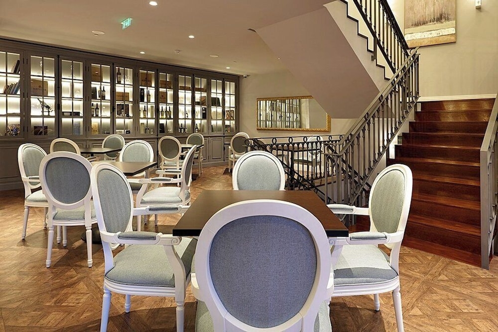 바(숙박 시설 내)