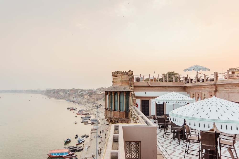 숙박 시설에서 보는 시내 전망